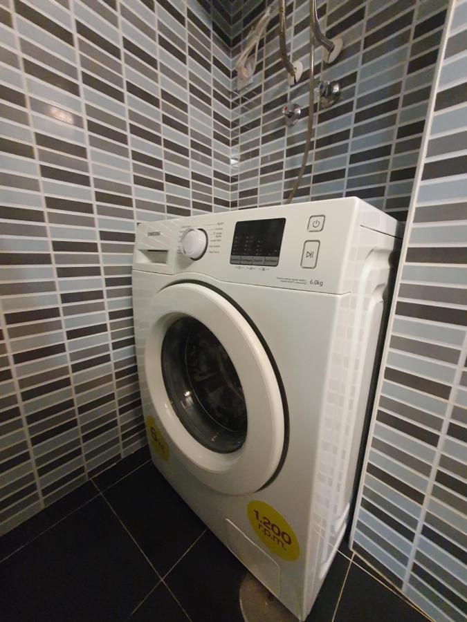 Carreteria Deluxe Appartement Málaga Buitenkant foto
