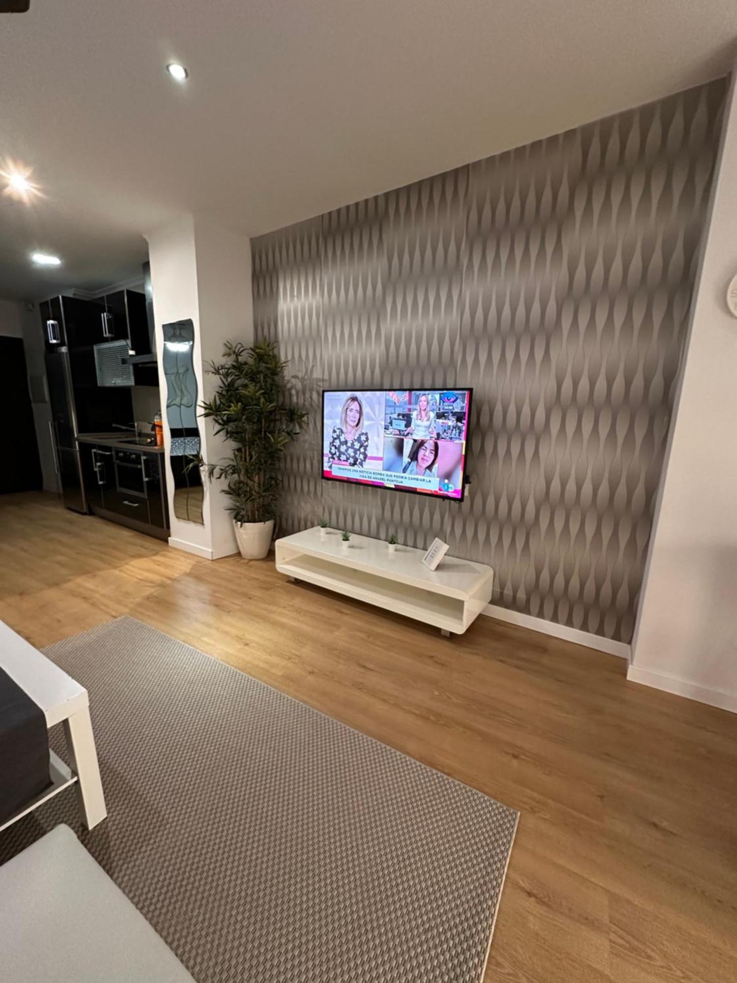 Carreteria Deluxe Appartement Málaga Buitenkant foto