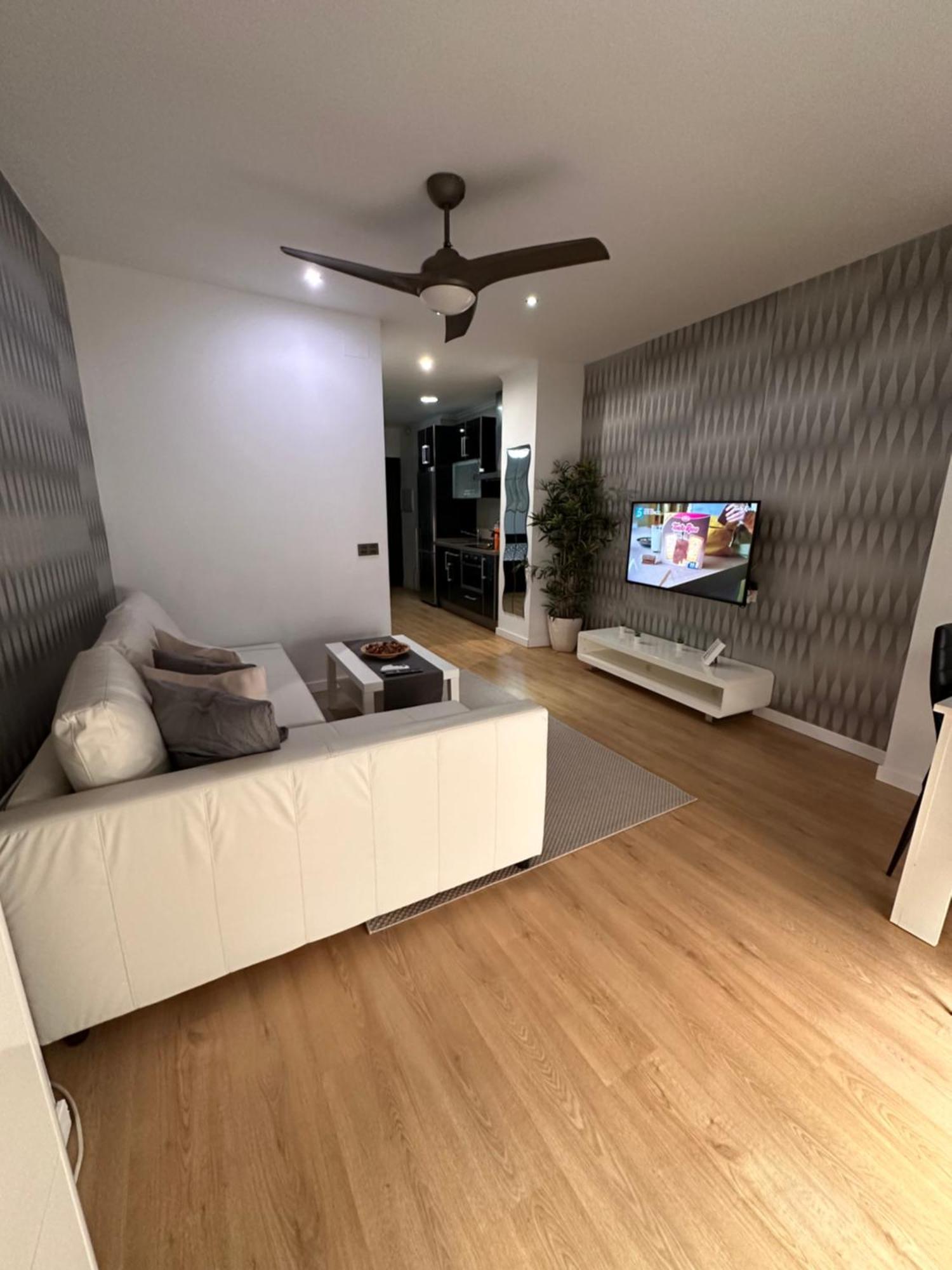 Carreteria Deluxe Appartement Málaga Buitenkant foto