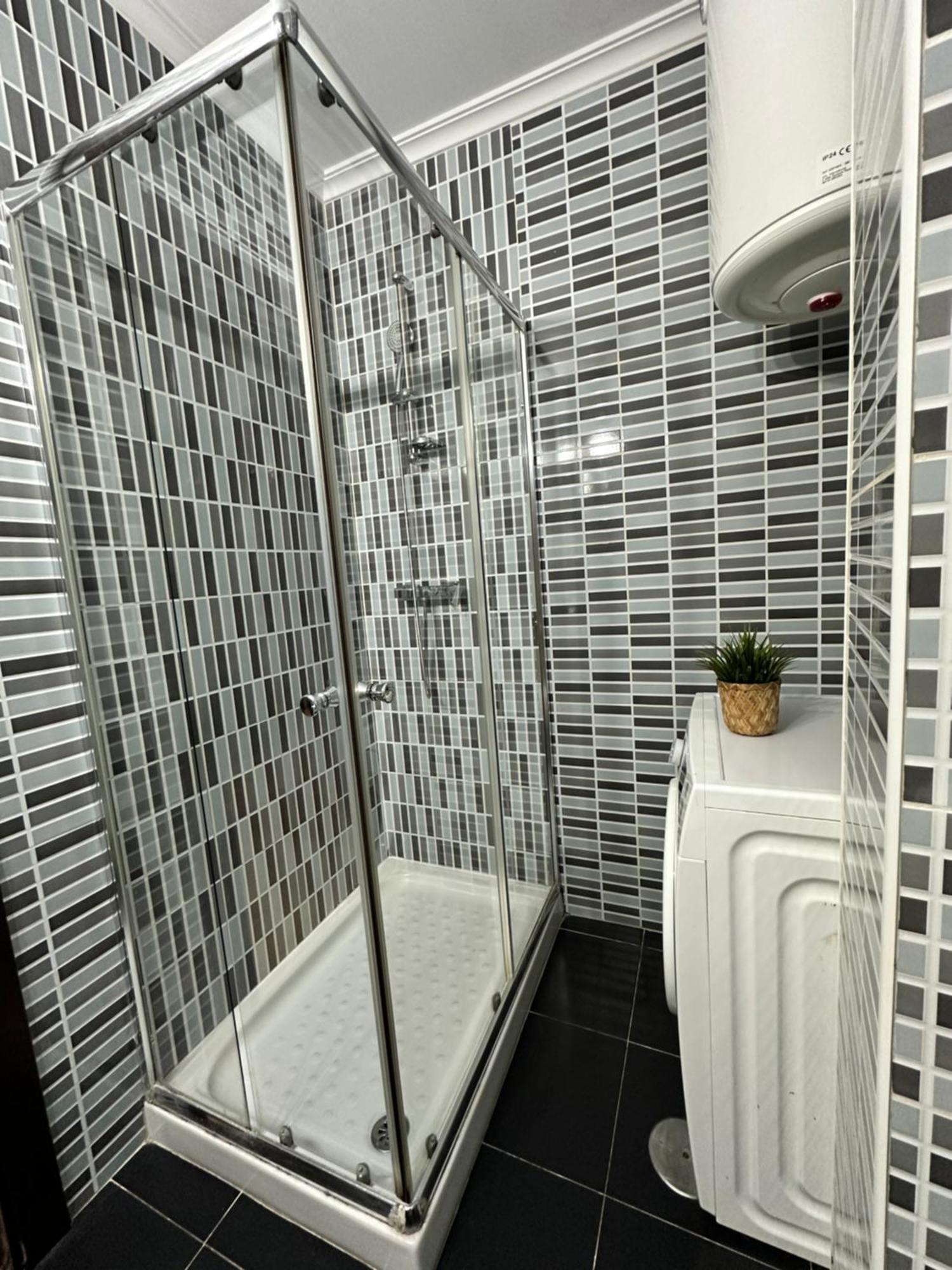 Carreteria Deluxe Appartement Málaga Buitenkant foto
